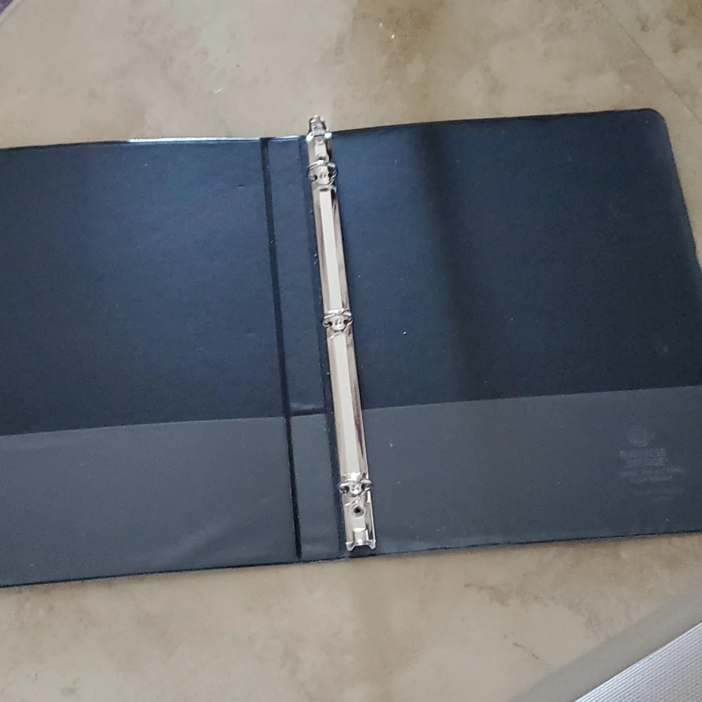 SALE! Black 3 ring notebook